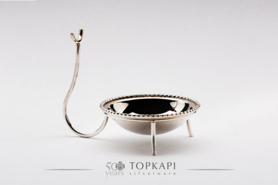 Round silver plated serving spoon holder